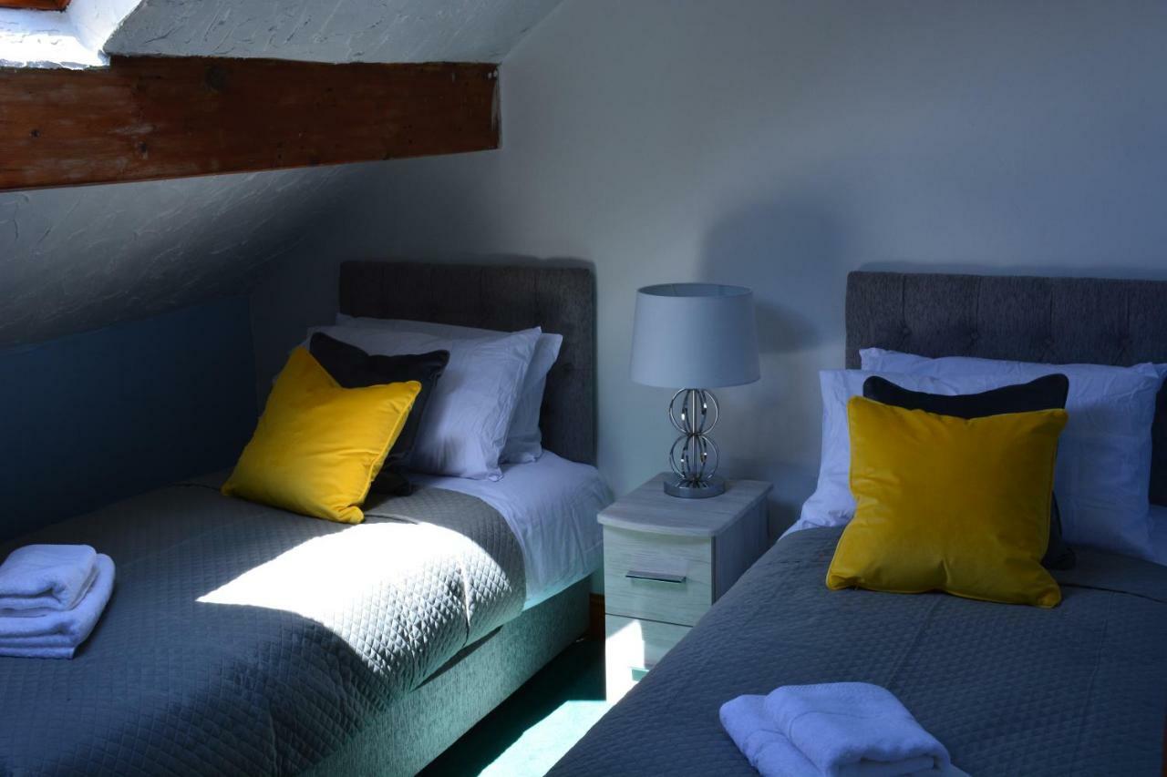 Dream Catcher Cottage Уитби Екстериор снимка